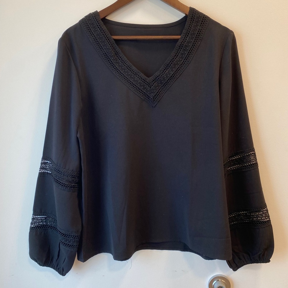 Blouse Women L Black Crochet Lace V-Neck Long Balloon Sleeve Top Boho Ren Faire